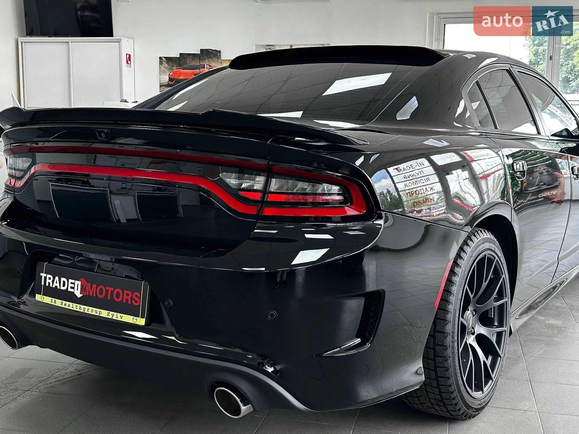 2017 Dodge Charger - мініатюра 9