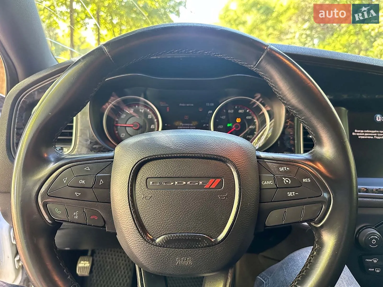2015 Dodge Charger - мініатюра 29