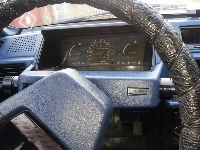 Седан Dodge Colt 1987 в Одессе