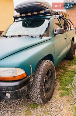 Пикап Dodge Dakota 2004 в 