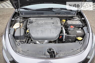 Седан Dodge Dart 2015 в 
