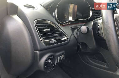 Седан Dodge Dart 2015 в Львове