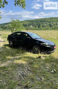 Седан Dodge Dart 2014 в Мостиске