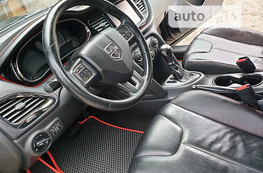 Седан Dodge Dart 2015 в 