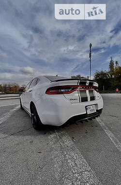 Седан Dodge Dart 2014 в 