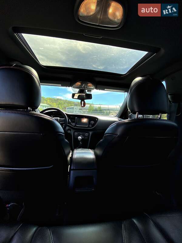 Седан Dodge Dart 2014 в Днепре