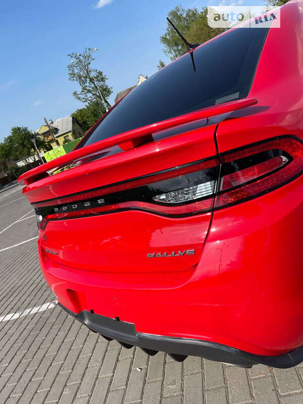 Седан Dodge Dart 2015 в Коломиї