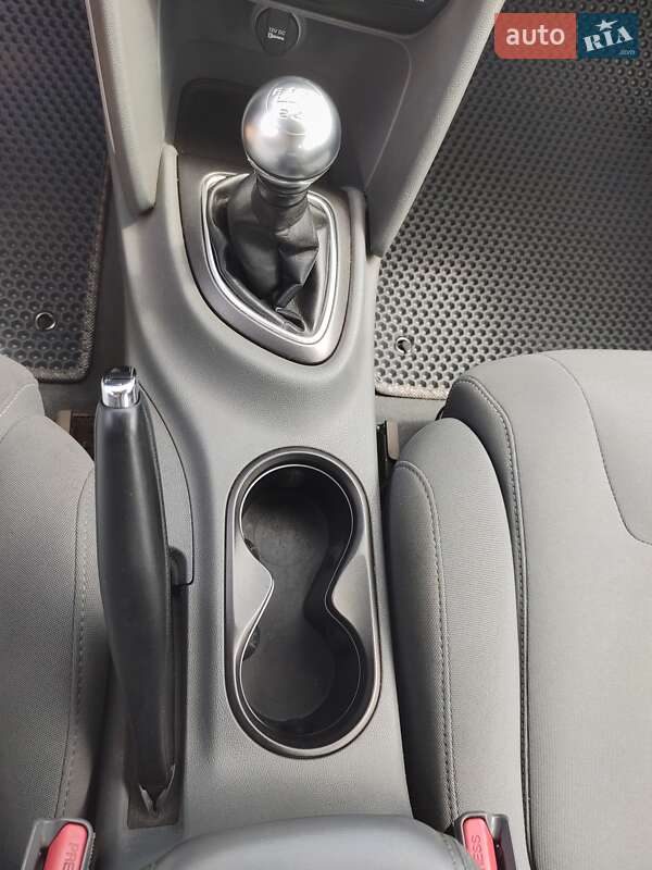 Седан Dodge Dart 2012 в Києві