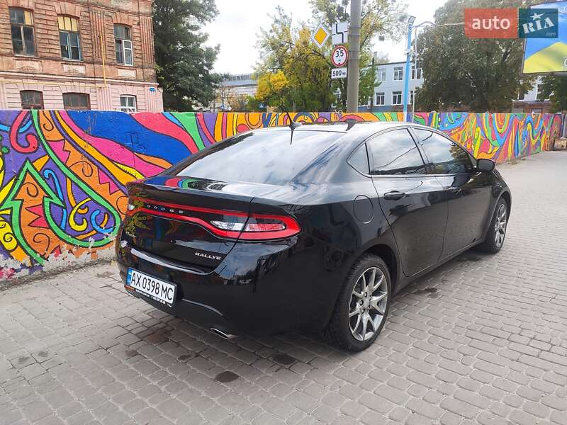 Седан Dodge Dart 2014 в Полтаві