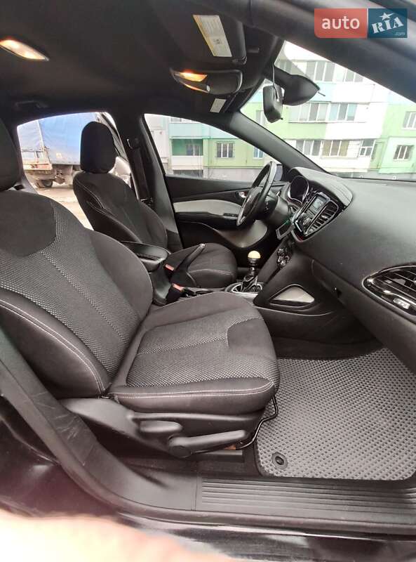 Седан Dodge Dart 2014 в Полтаве