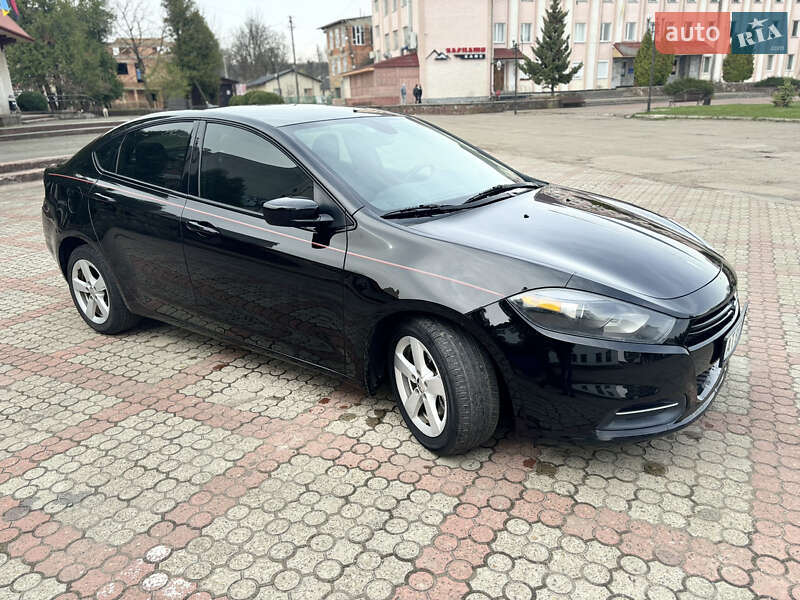 Седан Dodge Dart 2015 в Рожнятові