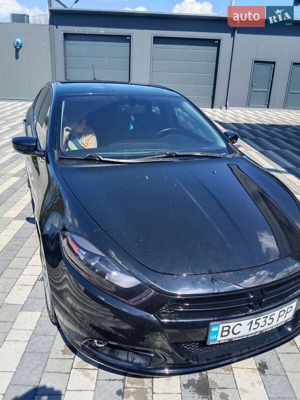Седан Dodge Dart 2014 в Львові
