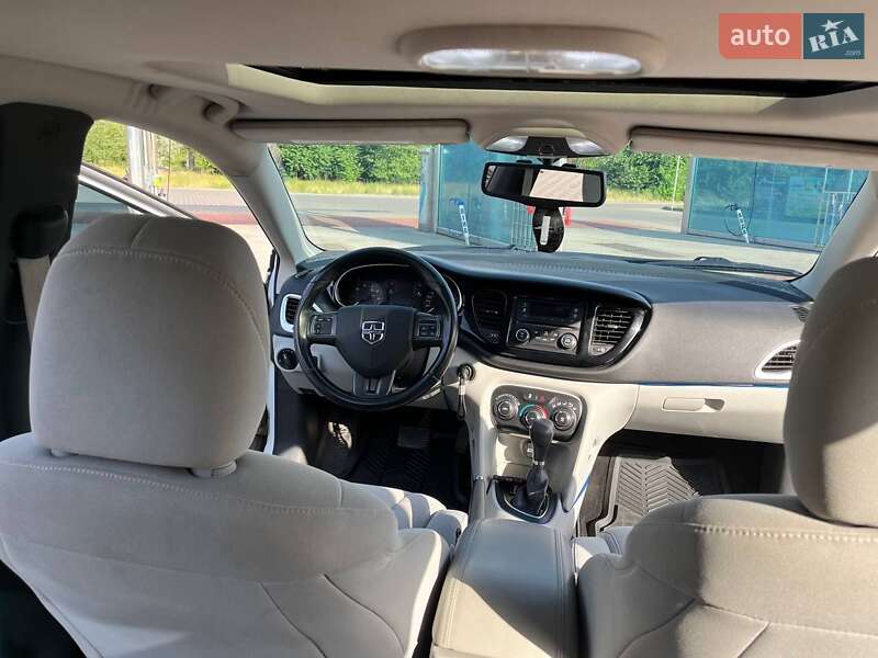Седан Dodge Dart 2012 в Кривом Роге