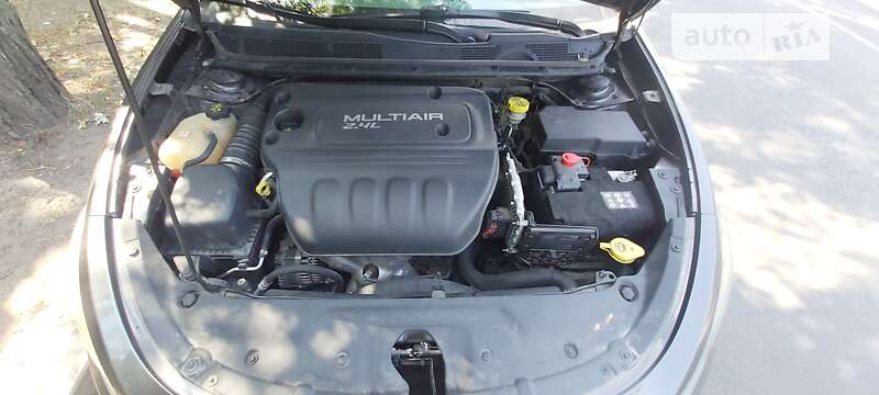 Седан Dodge Dart 2015 в Києві фото 8 Седан Dodge Dart 2015 в Києві