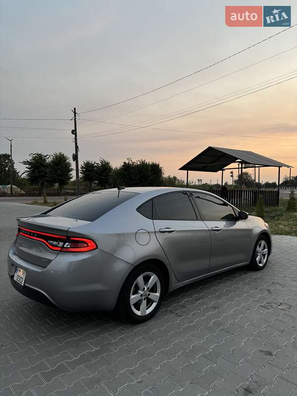 Седан Dodge Dart 2016 в Овруче