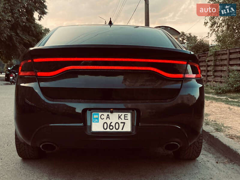 Седан Dodge Dart 2014 в Смілі