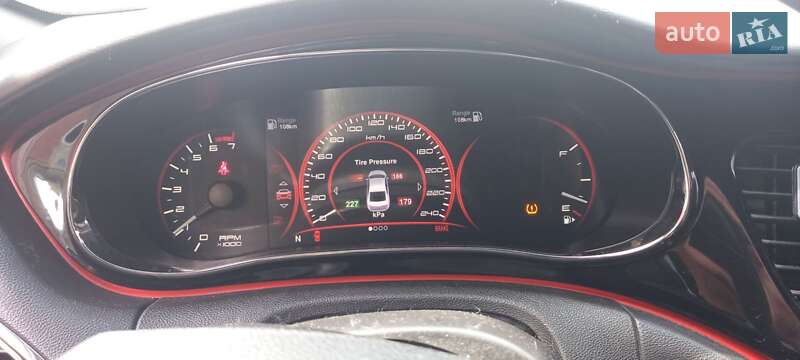 Седан Dodge Dart 2015 в Броварах