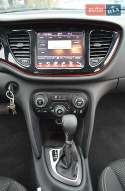 Седан Dodge Dart 2014 в 