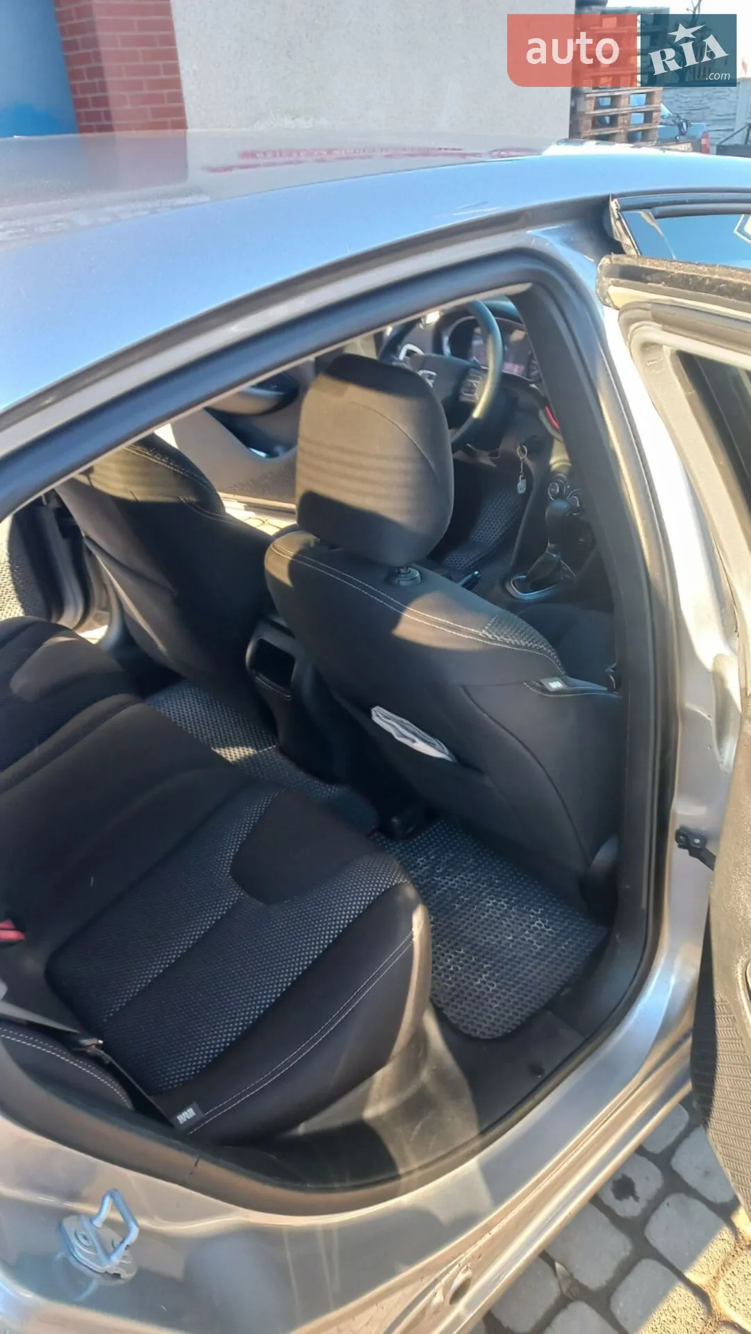 Dodge Dart 2015 VIN 1C3CDFBB5FD351771 фото оголошення 9 з 17