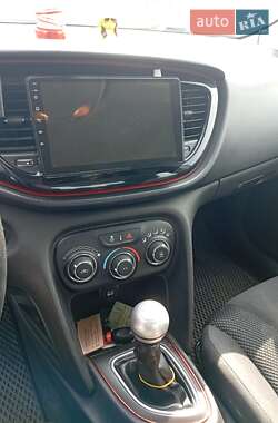 Седан Dodge Dart 2016 в 