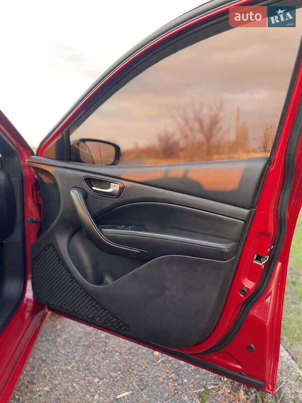 Седан Dodge Dart 2013 в Кривому Розі