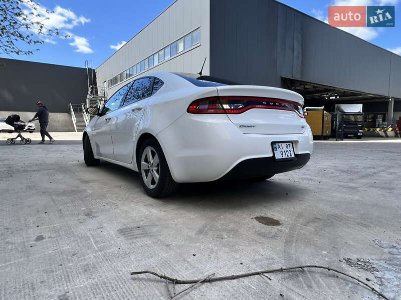 Седан Dodge Dart 2016 в Вишневом фото 7 Седан Dodge Dart 2016 в Вишневом