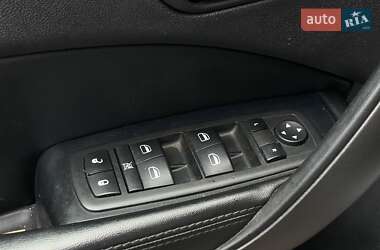 Седан Dodge Dart 2012 в 