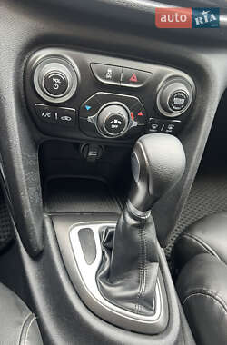 Седан Dodge Dart 2013 в 