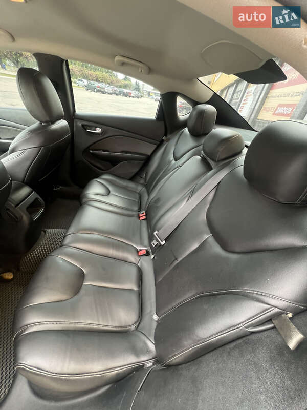 Седан Dodge Dart 2013 в Черкассах фото 34 Седан Dodge Dart 2013 в Черкассах