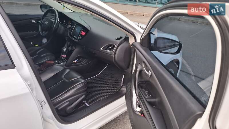 Седан Dodge Dart 2014 в Чернигове