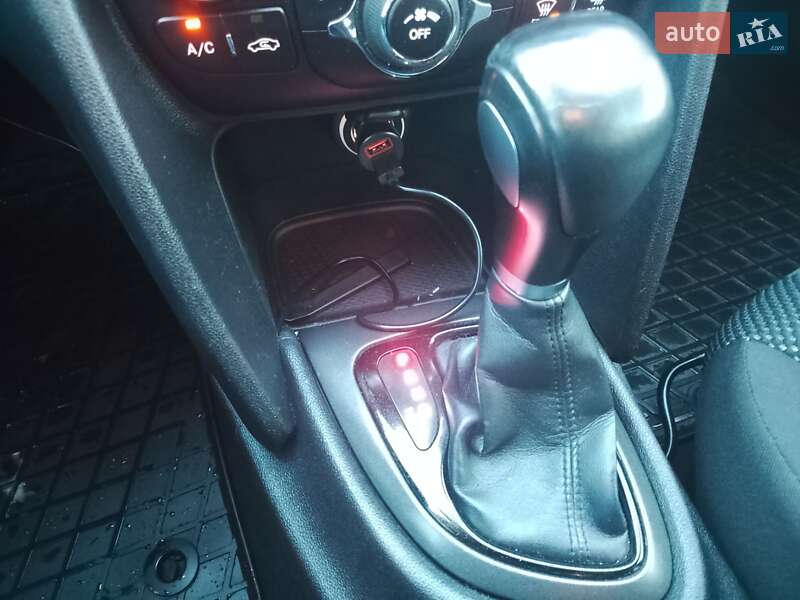 Седан Dodge Dart 2014 в Луцьку