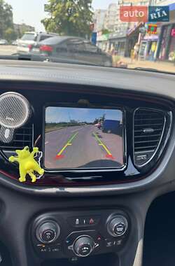 Седан Dodge Dart 2015 в 
