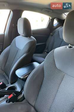 Седан Dodge Dart 2015 в 