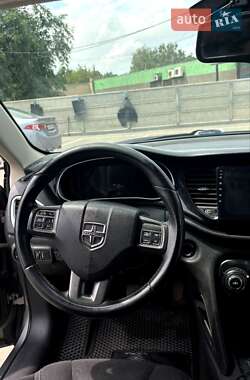 Седан Dodge Dart 2012 в 
