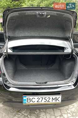 Седан Dodge Dart 2015 в Львове