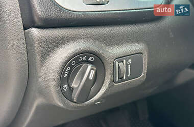 Седан Dodge Dart 2015 в 
