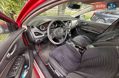 Седан Dodge Dart 2012 в 