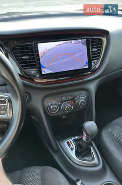 Седан Dodge Dart 2015 в 