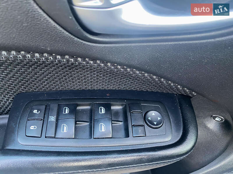 Седан Dodge Dart 2014 в Києві