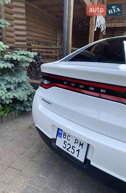Седан Dodge Dart 2015 в 