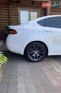 Седан Dodge Dart 2015 в 