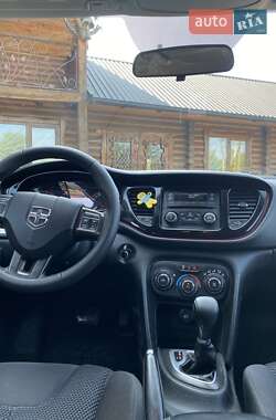Седан Dodge Dart 2015 в 