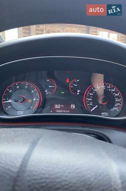 Седан Dodge Dart 2015 в 