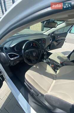 Седан Dodge Dart 2014 в 