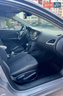 Седан Dodge Dart 2015 в 
