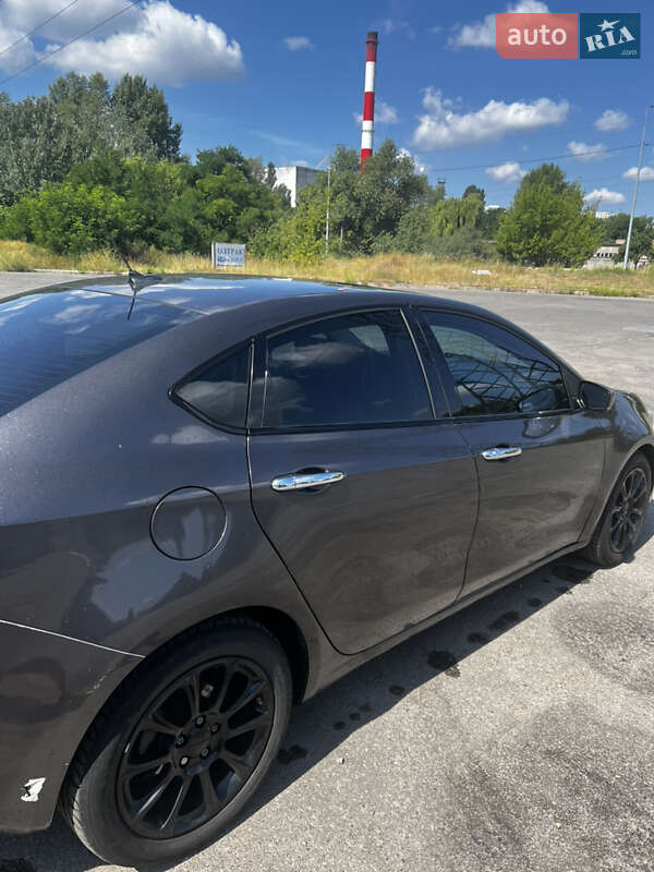 Седан Dodge Dart 2015 в Києві