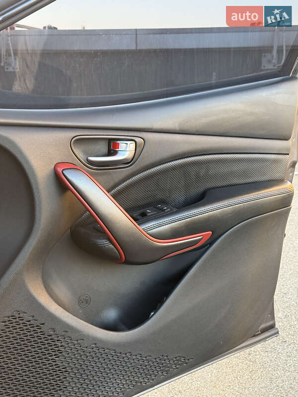 Седан Dodge Dart 2015 в Киеве фото 22 Седан Dodge Dart 2015 в Киеве