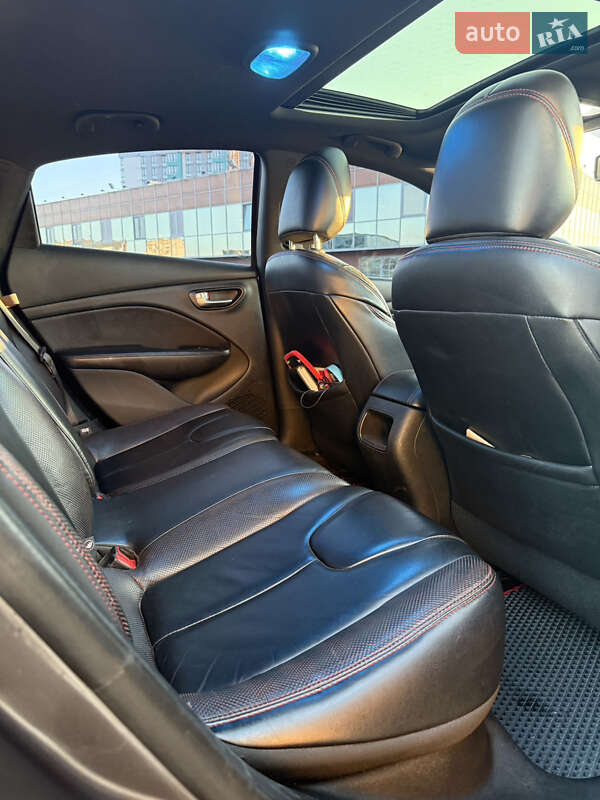 Седан Dodge Dart 2015 в Киеве фото 31 Седан Dodge Dart 2015 в Киеве