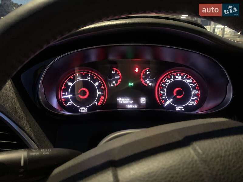 Седан Dodge Dart 2012 в Києві