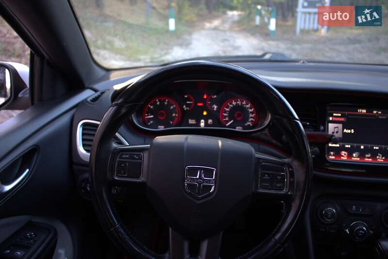 Седан Dodge Dart 2015 в Полтаве